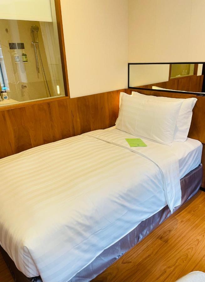 盤古捷旅 - Panco Hotel Taipei Extérieur photo